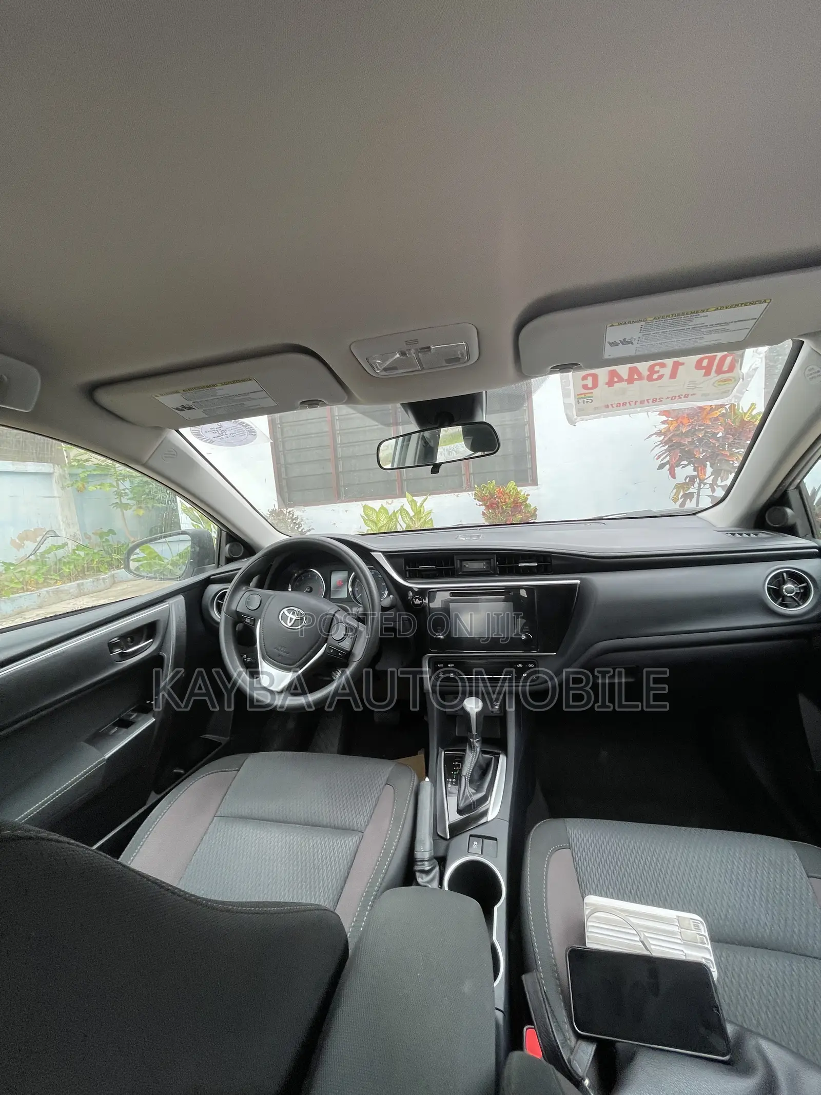 Toyota Corolla 2017 Silver
