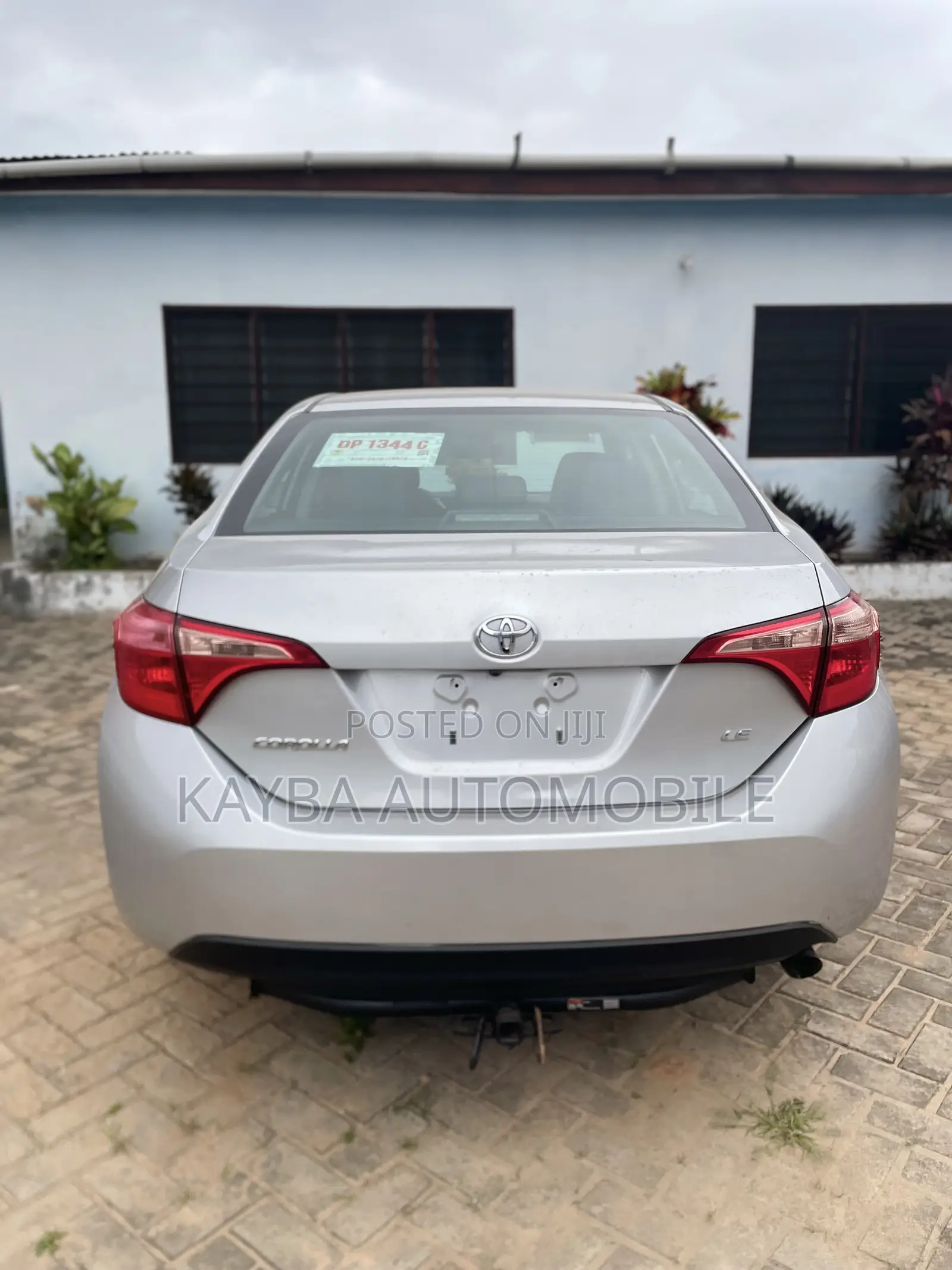 Toyota Corolla 2017 Silver