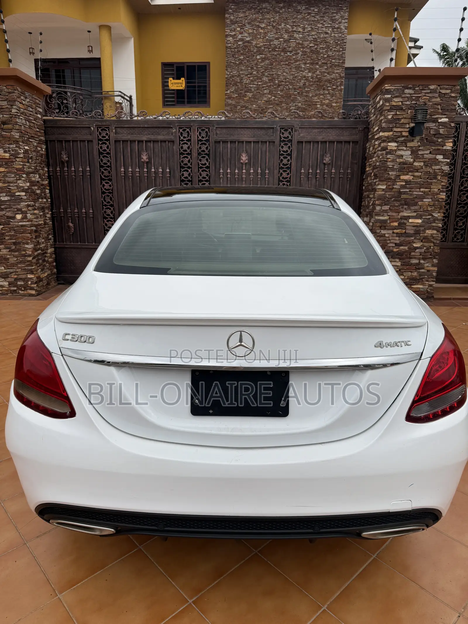 Mercedes-Benz C300 Luxury 4Matic Sedan AWD (2.0L 4cyl 7A) 2016 White
