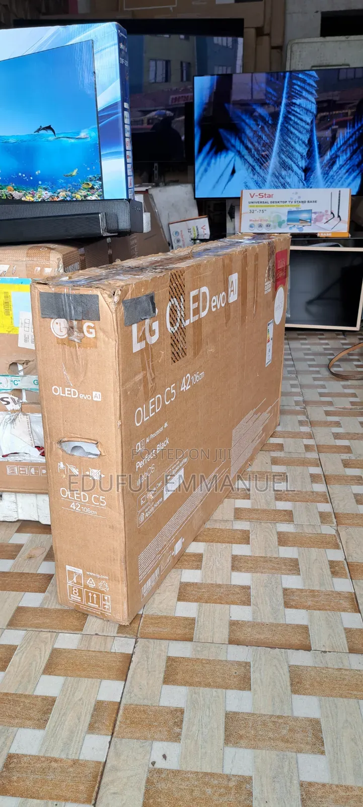 LG 42" Class OLED Evo C5 AI Super Upscaling 2025 UHD Smart 