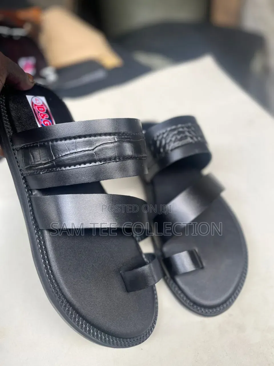 Fashionable Men's Slippers. In Different Styles. Free Delivery!!