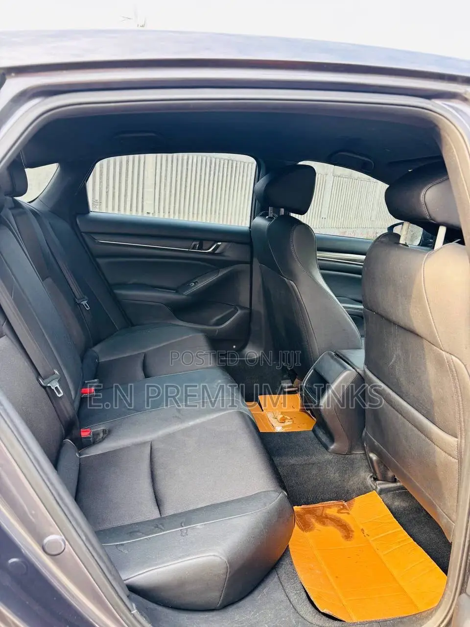 Honda Accord Sport (1.5L 4cyl Turbo CVT) 2019 Gray
