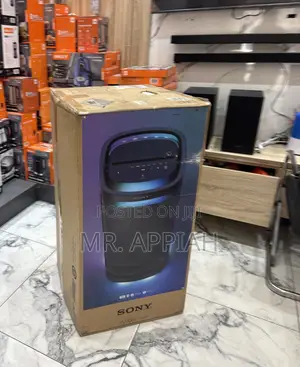 Super Affordable Sony XP 900 Bluetooth Speaker(Black) 