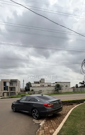 Honda Accord Sport (2.0L 4cyl Turbo 10A) 2019 Gray