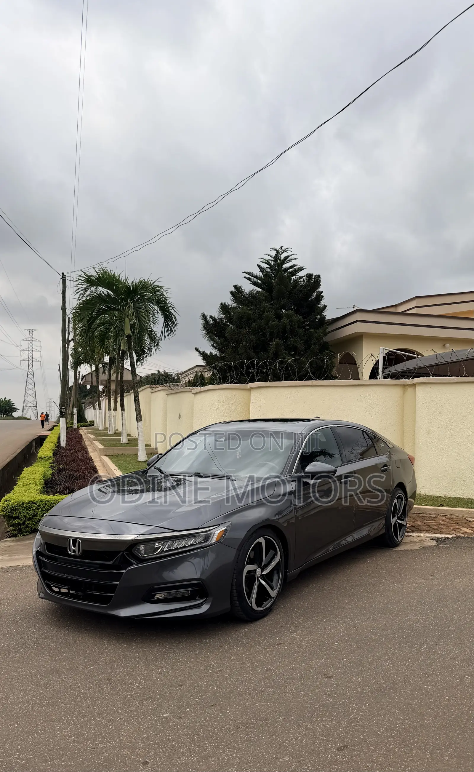 Honda Accord Sport (2.0L 4cyl Turbo 10A) 2019 Gray