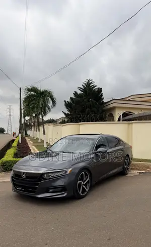 Honda Accord Sport (2.0L 4cyl Turbo 10A) 2019 Gray
