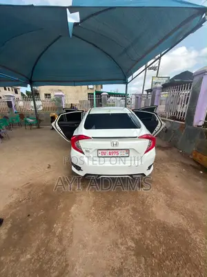 Honda Civic EX Sedan 2018 White