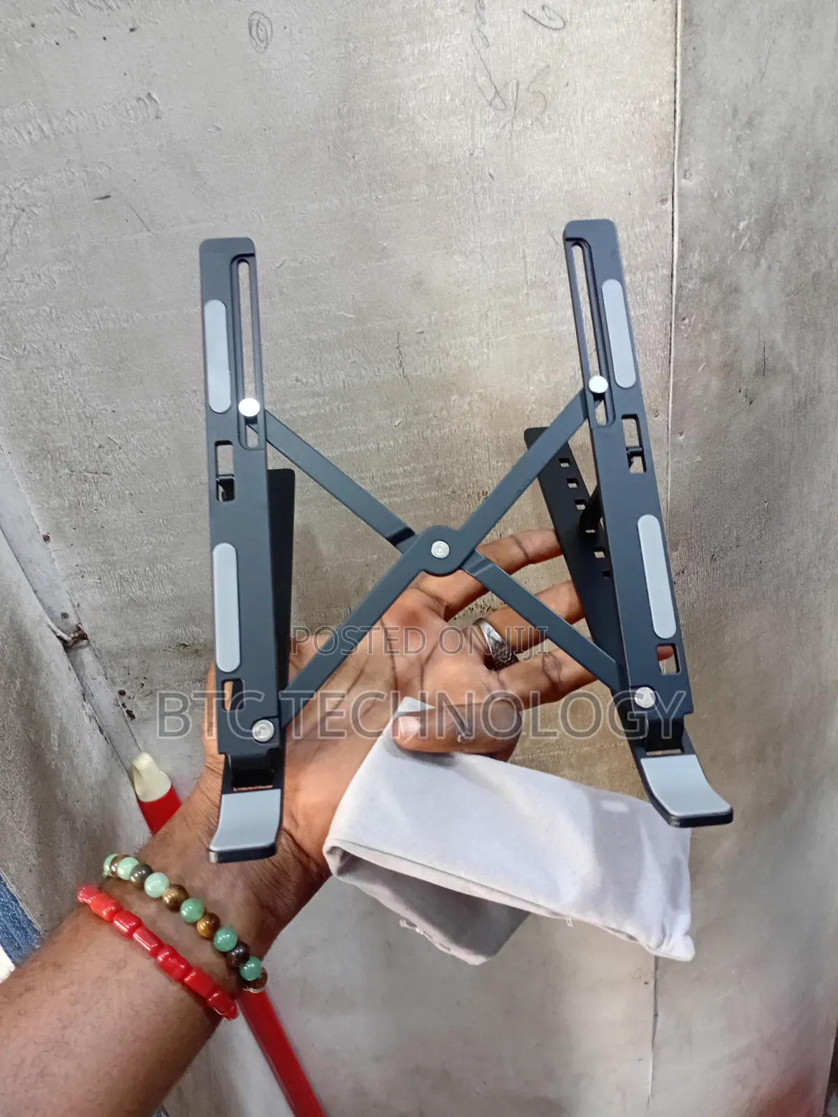 Laptop Stand Metal Black  13" 14" 15" 16" 17"