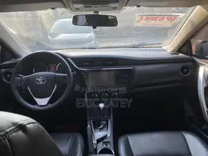 Toyota Corolla 2018 Gray