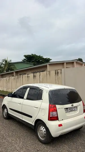 Kia Morning 2010 White