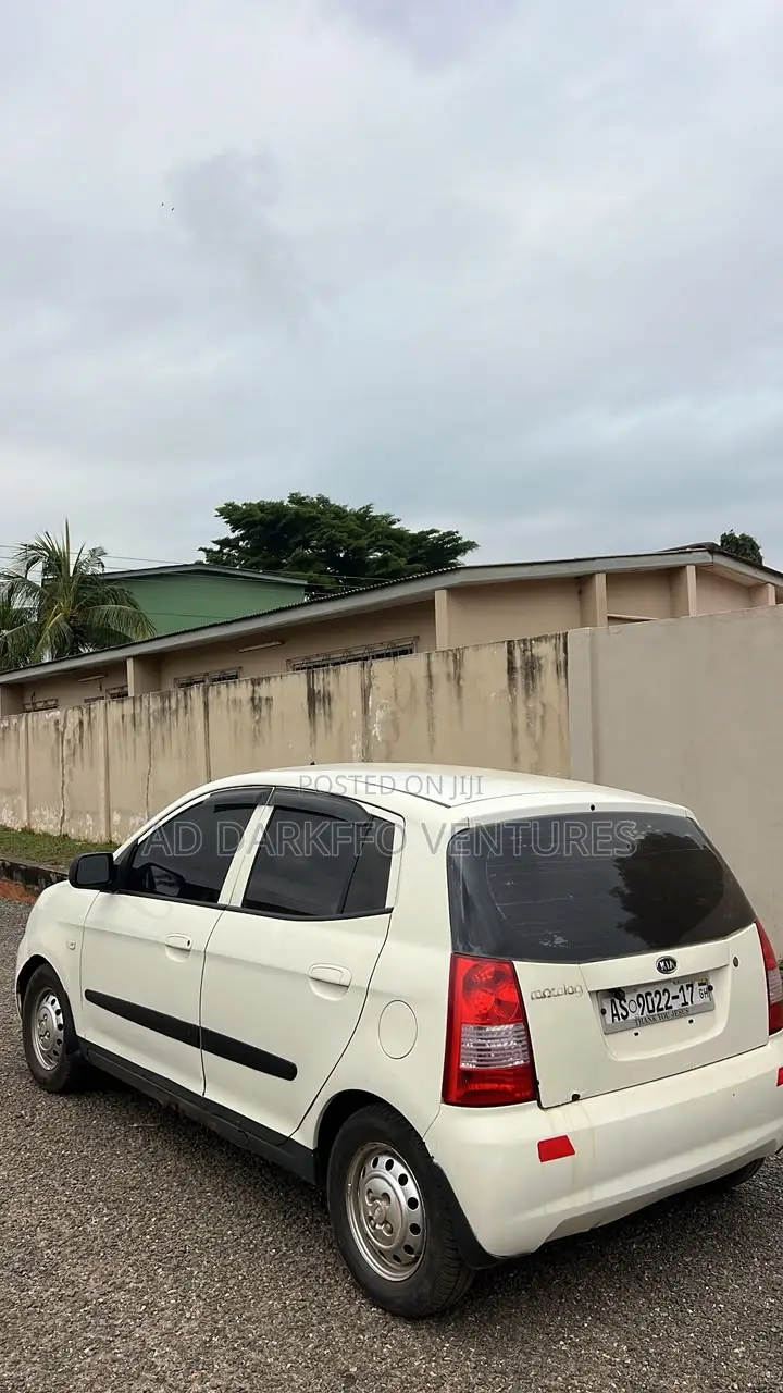 Kia Morning 2010 White