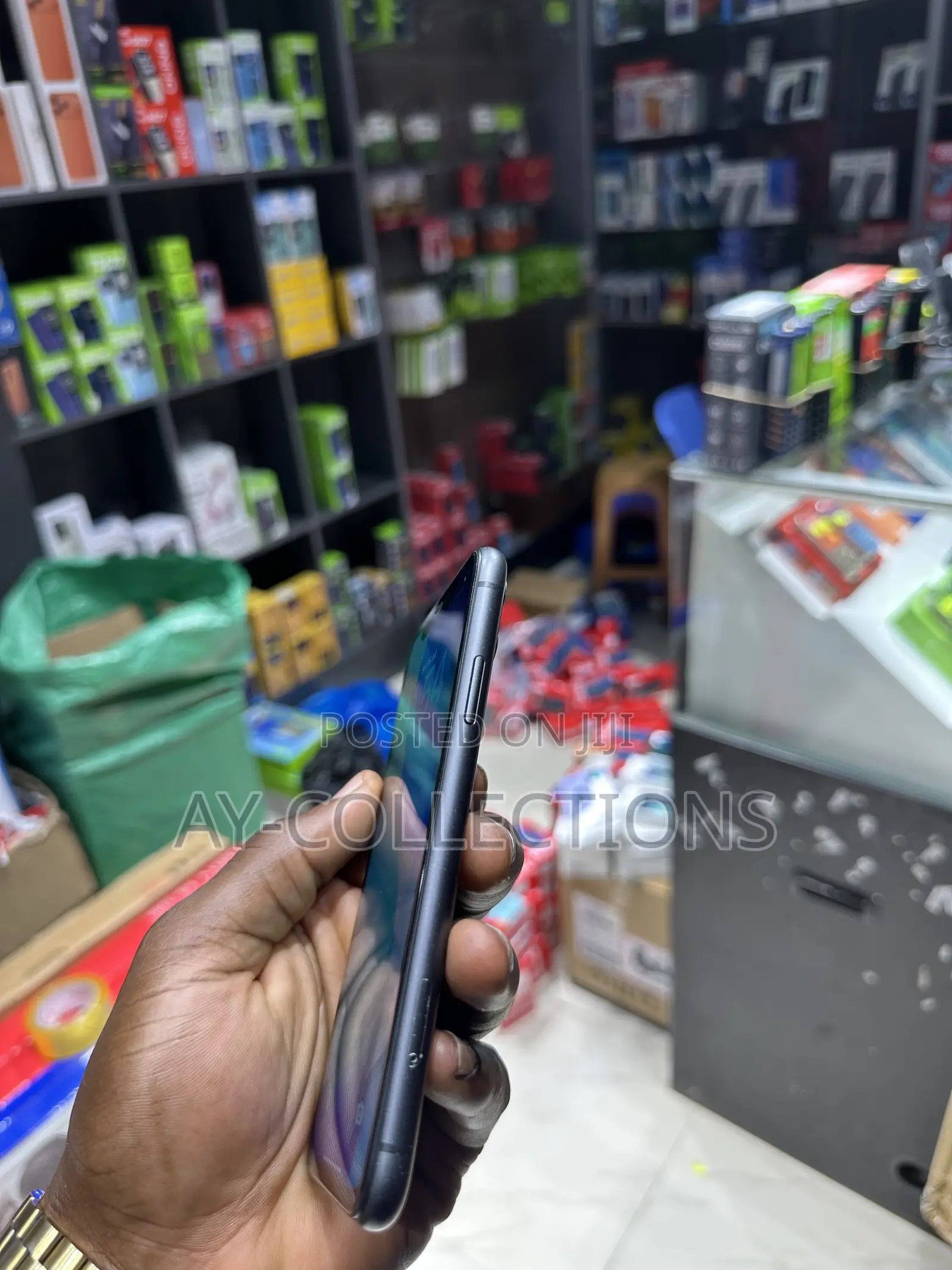 Apple iPhone 11 64 GB Black