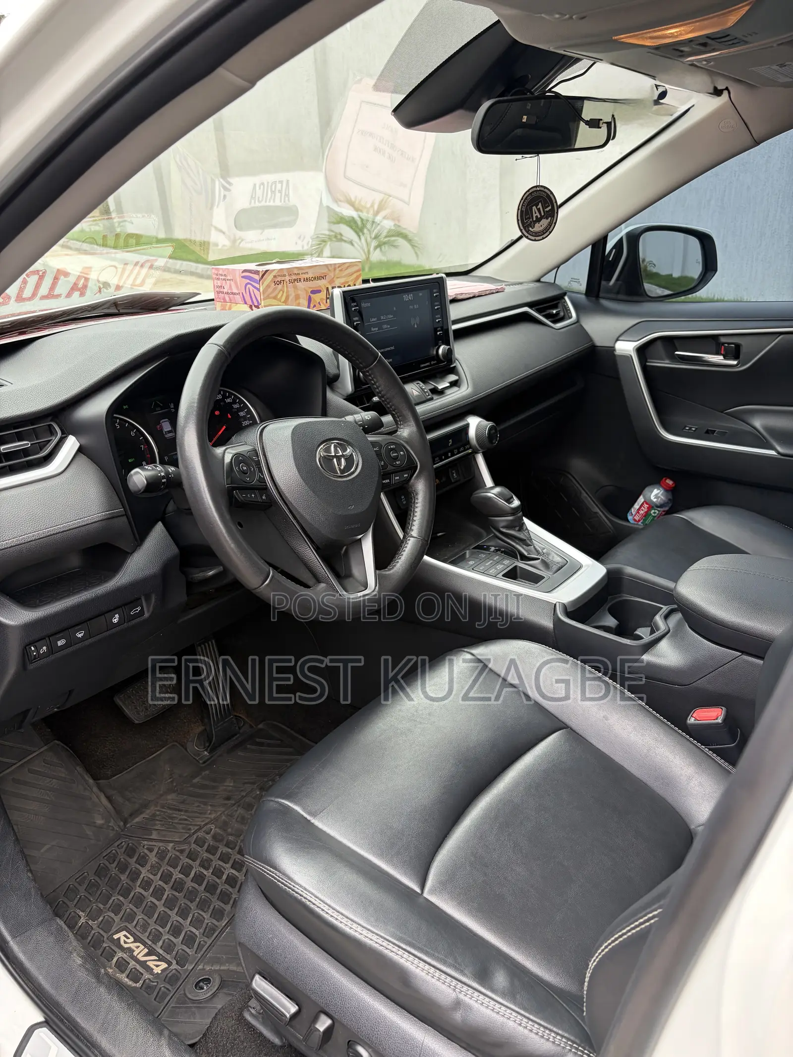 Toyota RAV4 2020 White