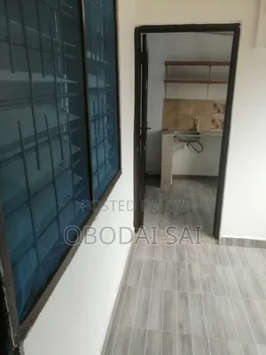 1bdrm Room & Parlour in Ofankor for rent