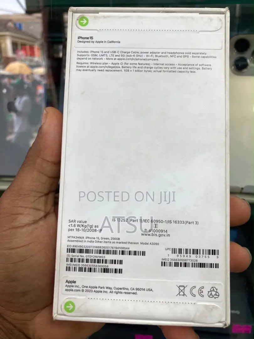 New Apple iPhone 15 256 GB Green