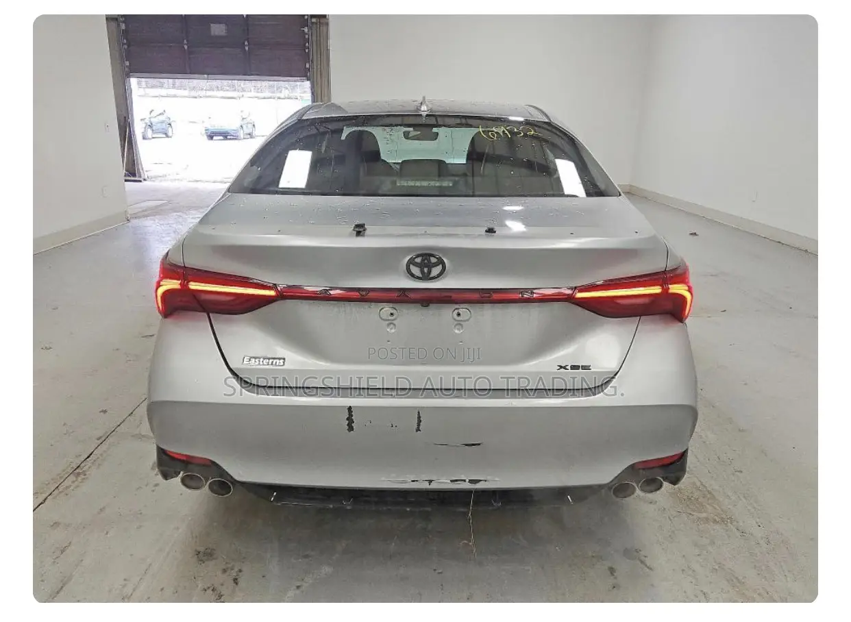 Toyota Avalon 2019 Gray