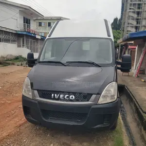 Iveco Axer 2011 White