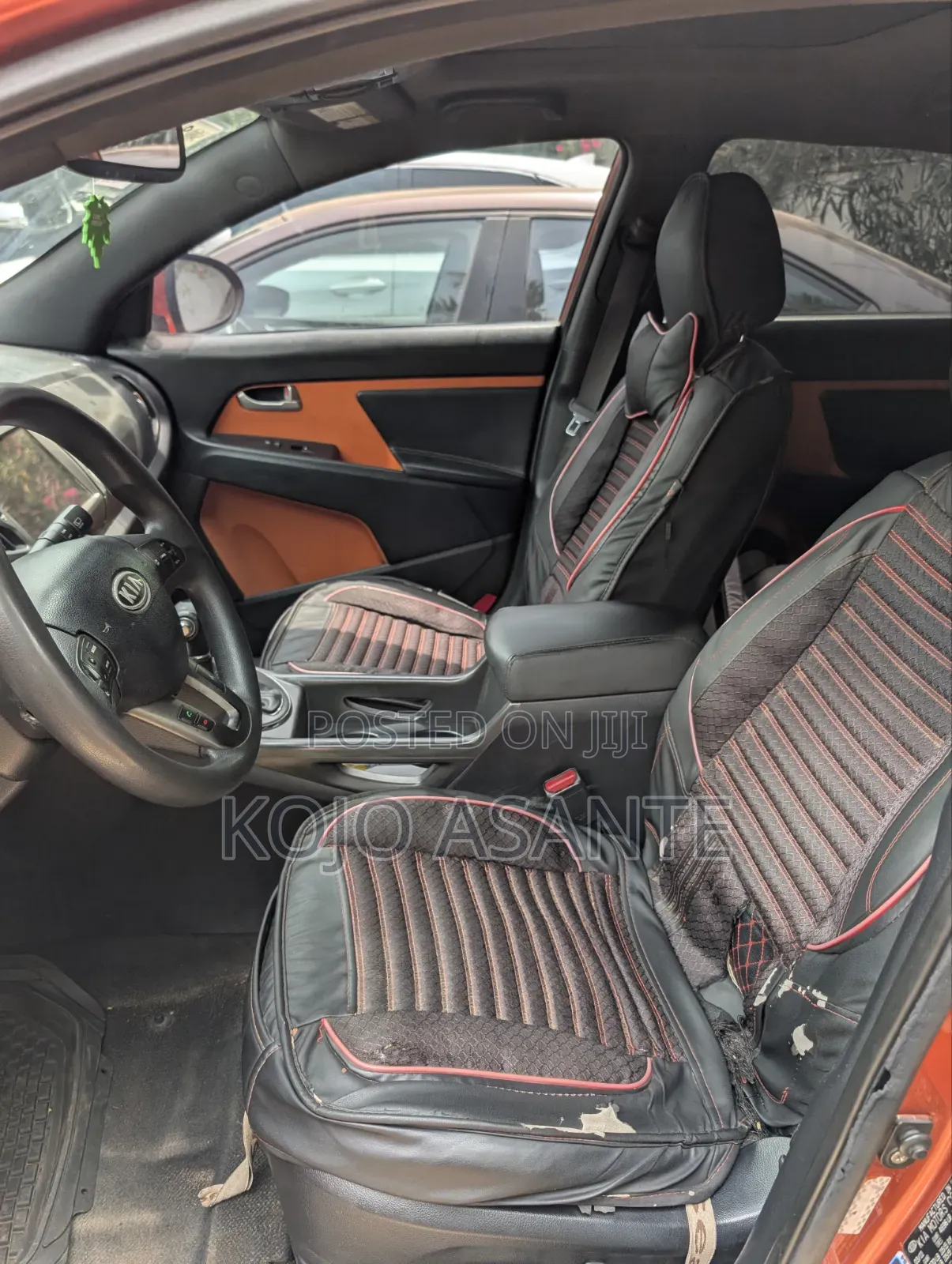 Kia Sportage 2012 Orange