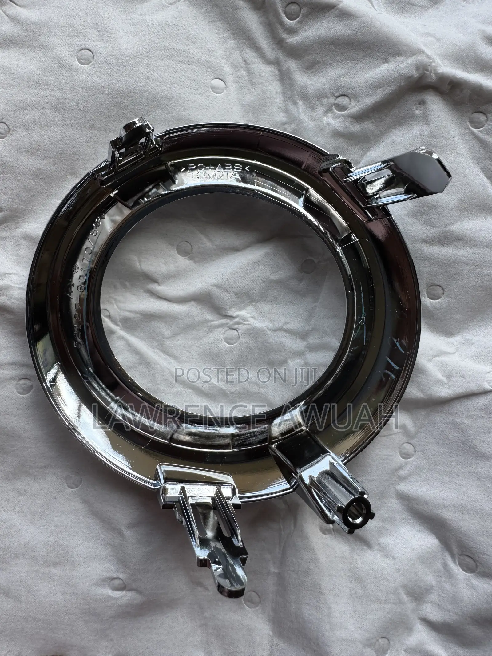 Toyota LandCruiser Prado Original Toyota Fog Light Cover