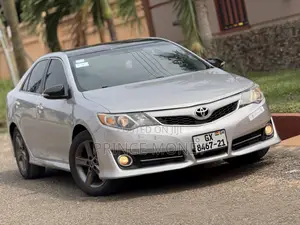 Toyota Camry 2014 Gray