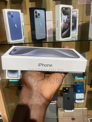 New Apple iPhone 15 Pro Max 256 GB Blue