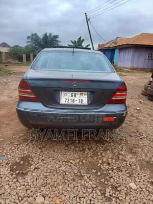 Mercedes-Benz 230E 2018 Blue