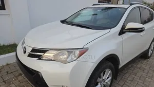 Toyota RAV4 2014 White