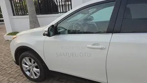 Toyota RAV4 2014 White