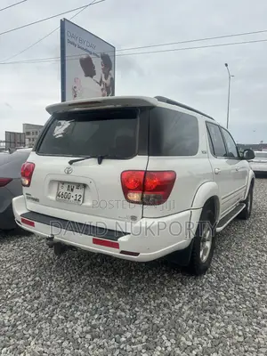 Toyota Sequoia 2010 White