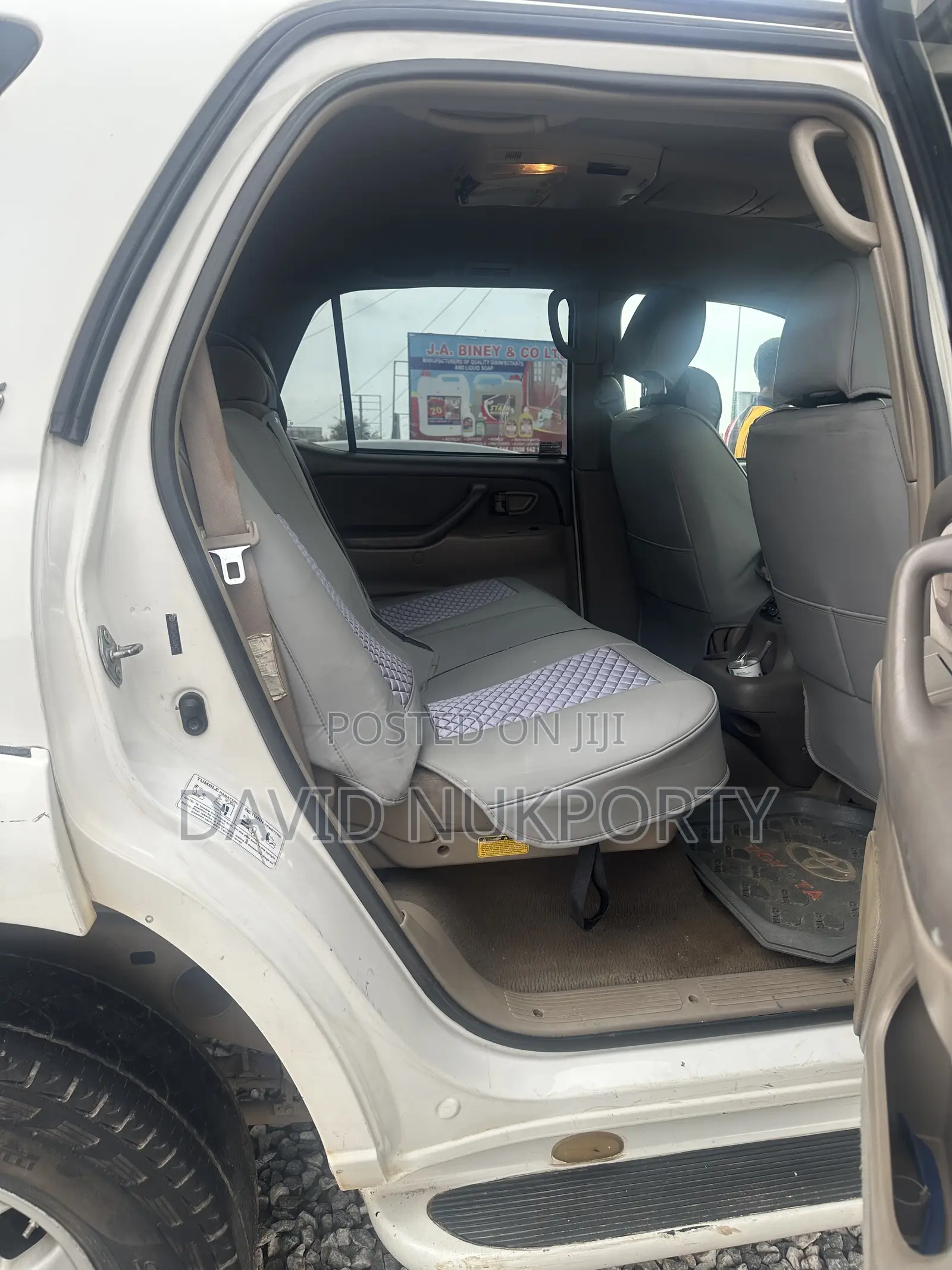 Toyota Sequoia 2010 White