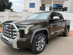 Toyota Tundra 1794 Edition CrewMax SB w/5.5' Bed 2025 Brown