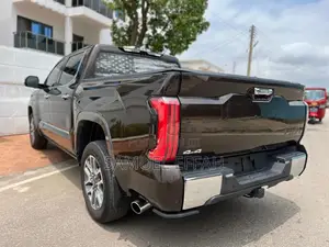 Toyota Tundra 1794 Edition CrewMax SB w/5.5' Bed 2025 Brown