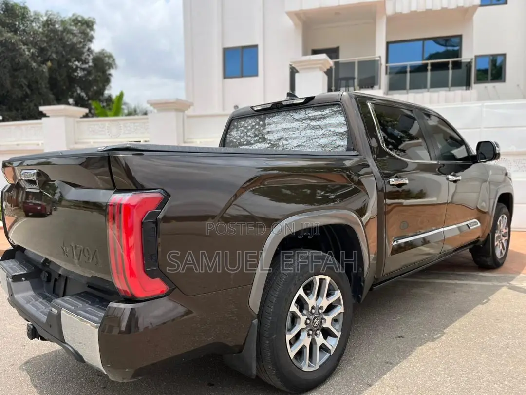 Toyota Tundra 1794 Edition CrewMax SB w/5.5' Bed 2025 Brown