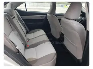 Toyota Corolla 2018 Gray