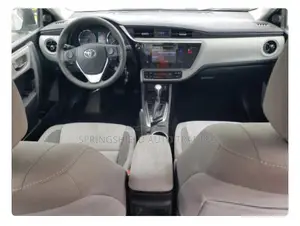 Toyota Corolla 2018 Gray