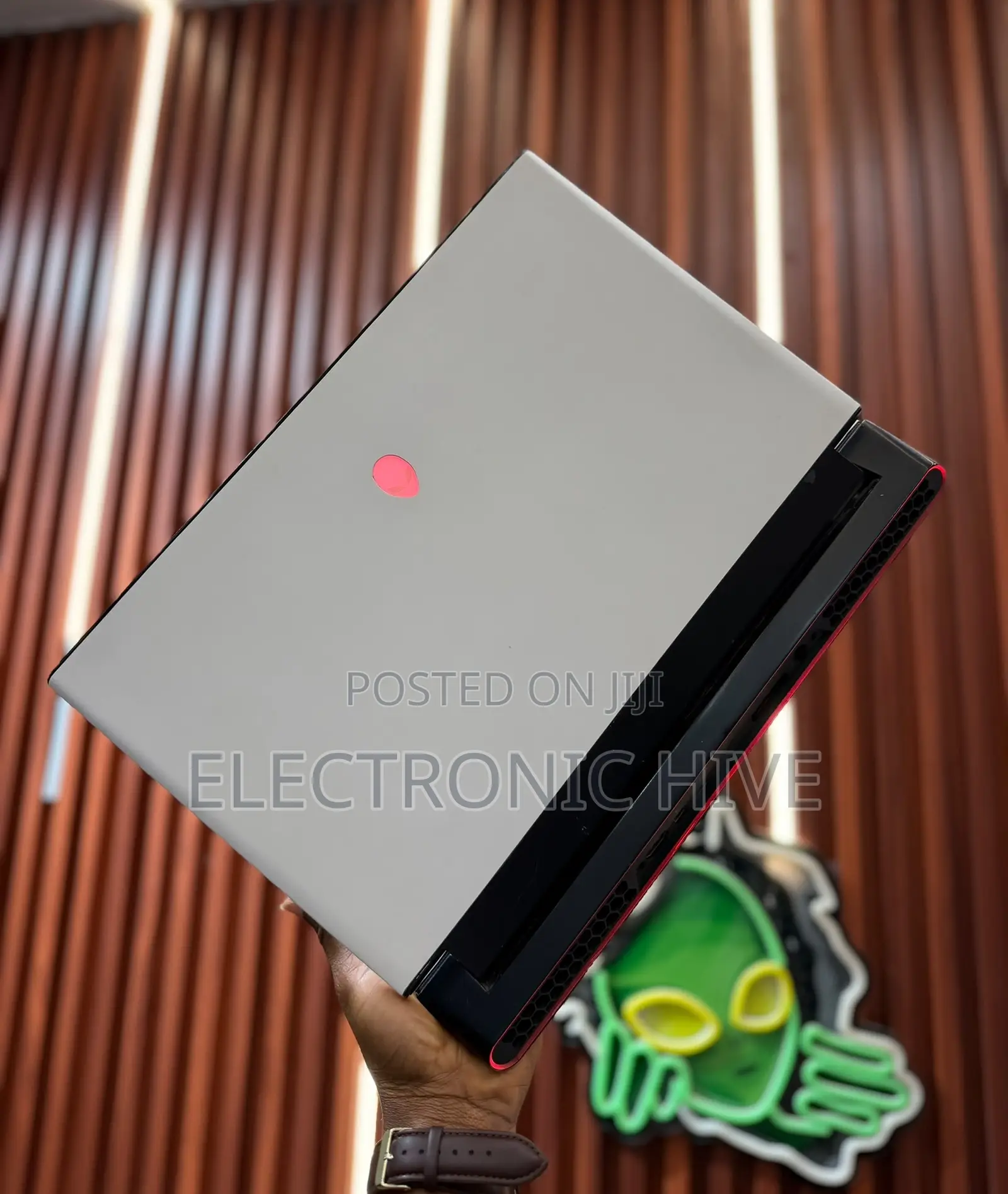 Laptop Alienware M15 16GB Intel Core i7 SSD 1T
