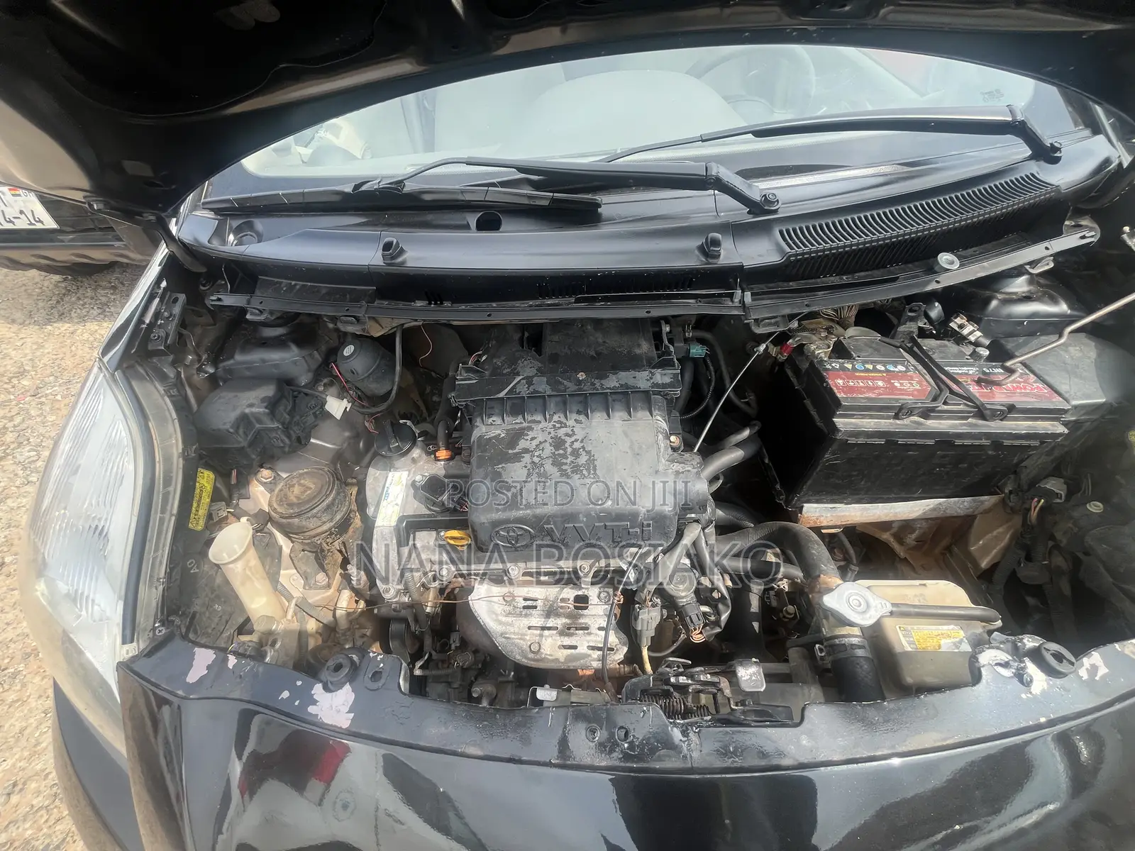 Toyota Vitz 2010 Black