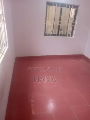 1bdrm Room & Parlour in Estate for rent