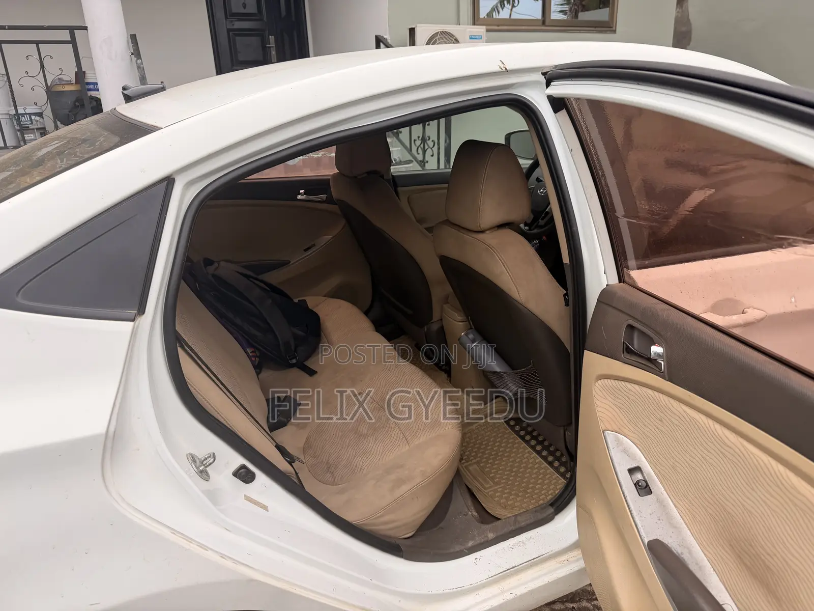 Hyundai Accent GLS 2012 White