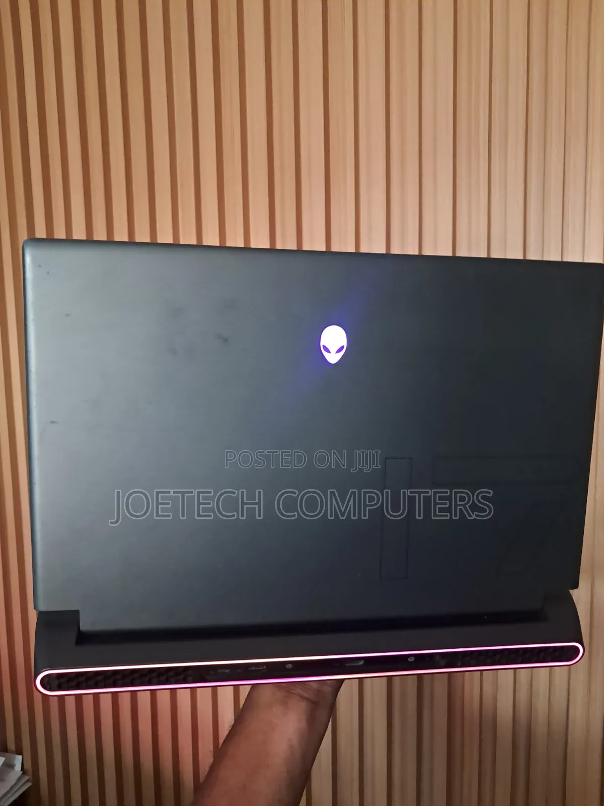 Laptop Alienware m17 R5 16GB AMD Ryzen 9 SSD 1T