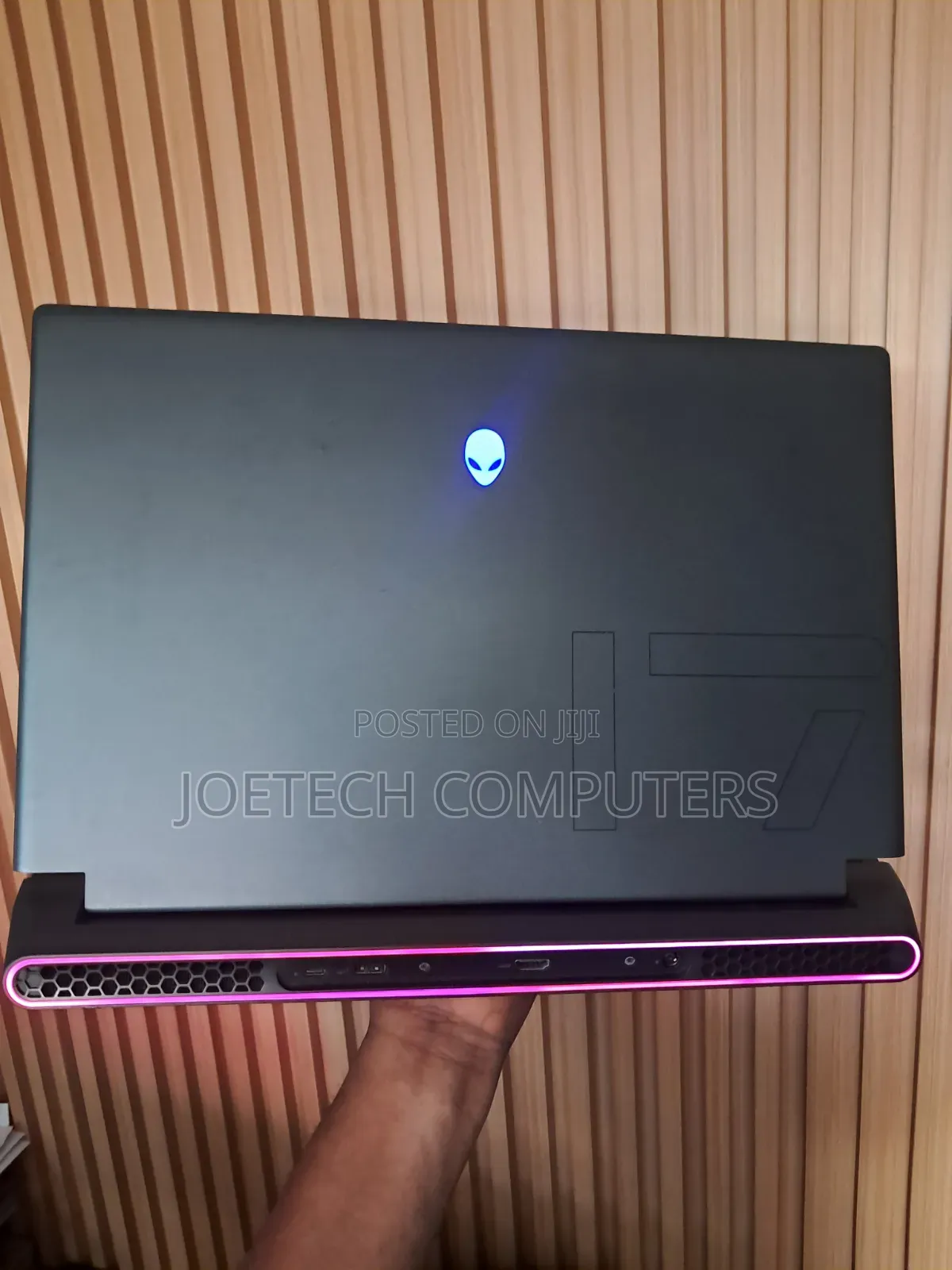 Laptop Alienware m17 R5 16GB AMD Ryzen 9 SSD 1T