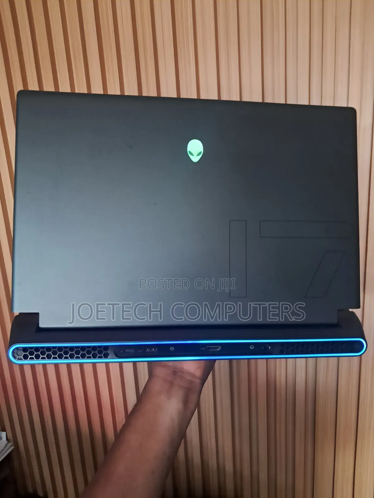 Laptop Alienware m17 R5 16GB AMD Ryzen 9 SSD 1T