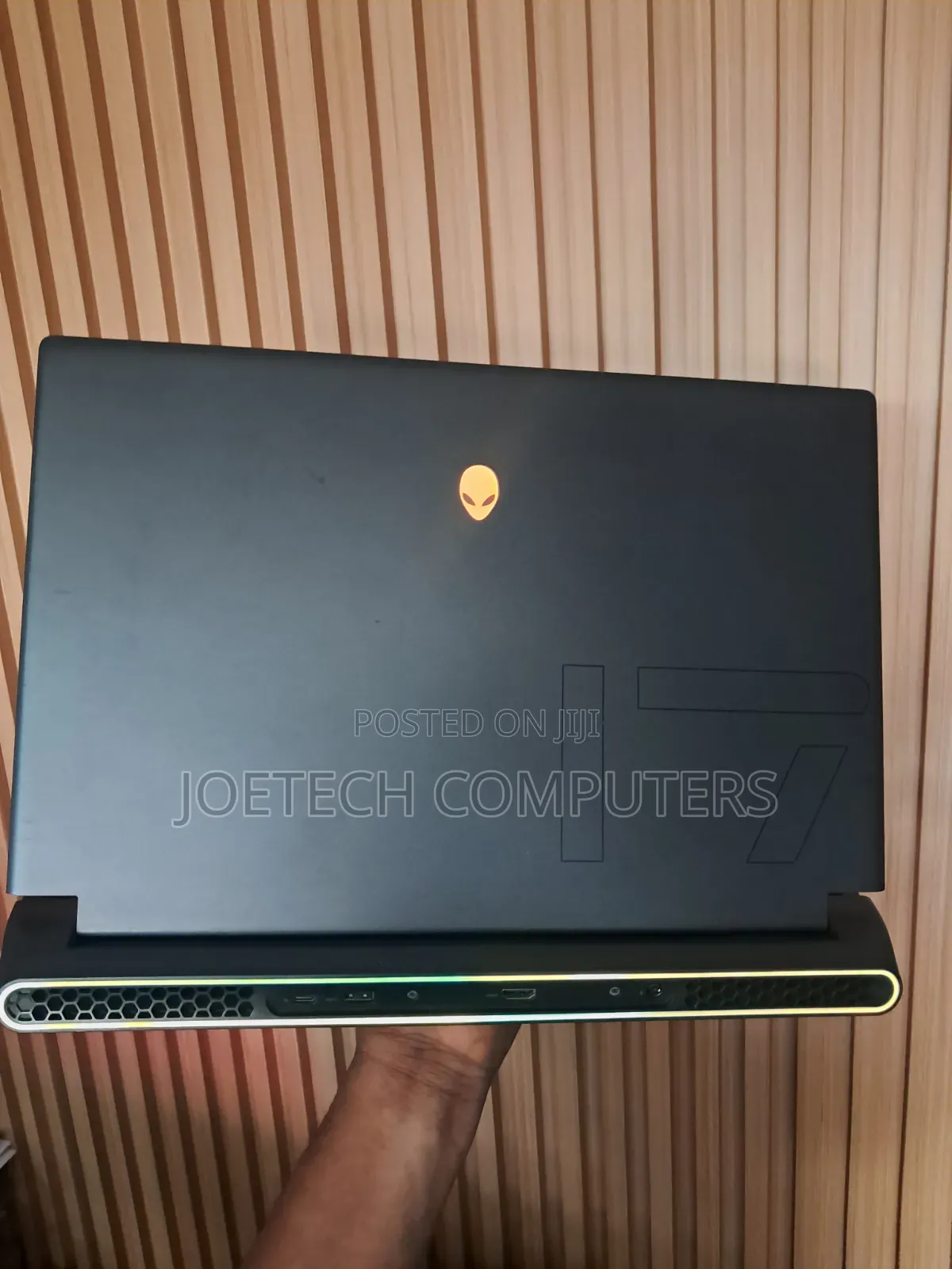 Laptop Alienware m17 R5 16GB AMD Ryzen 9 SSD 1T