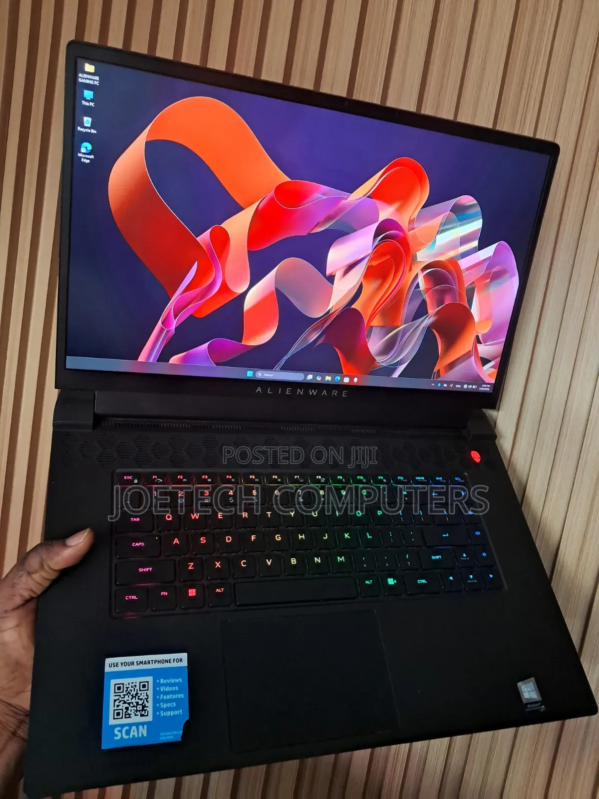 Laptop Alienware m17 R5 16GB AMD Ryzen 9 SSD 1T