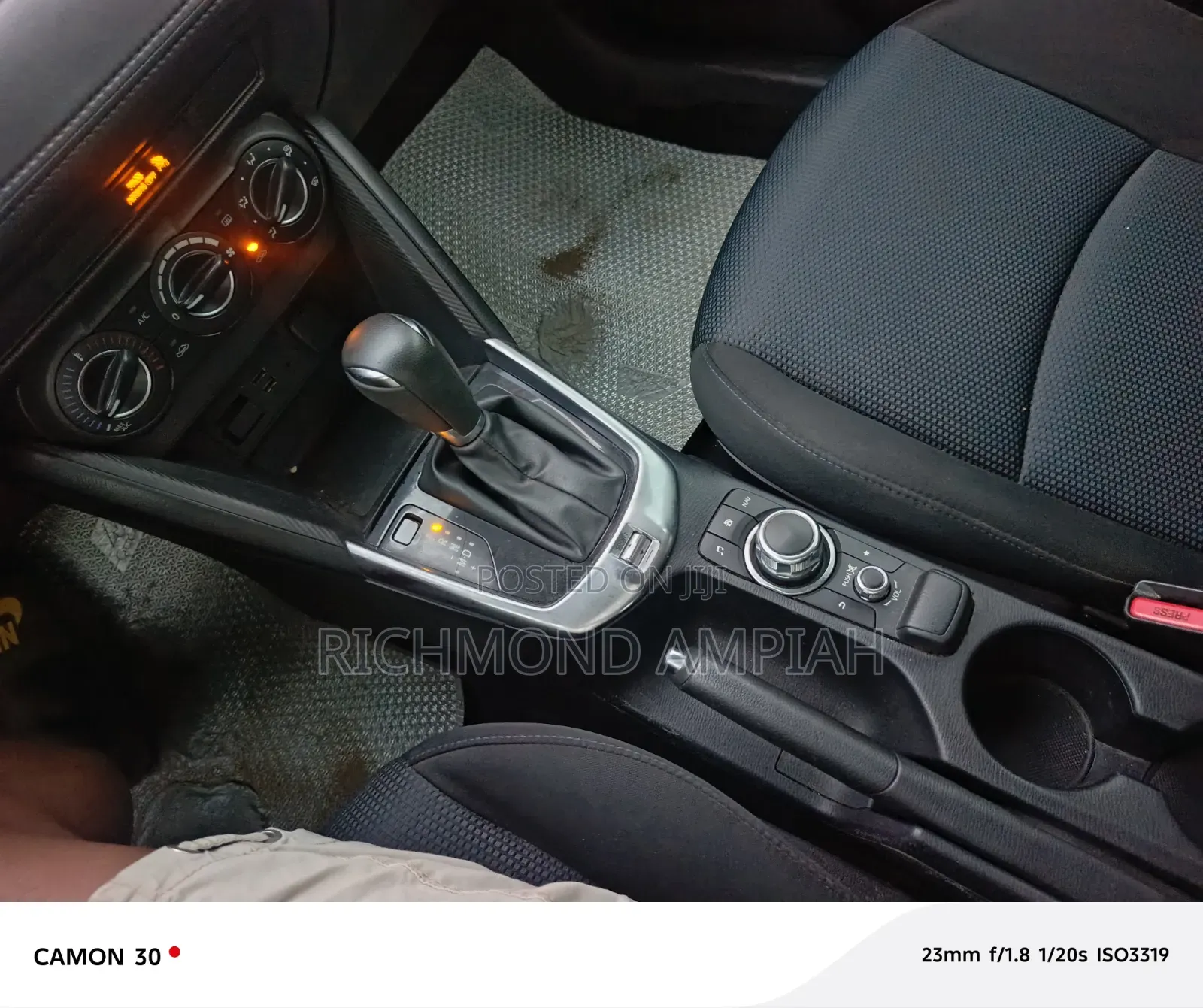 Toyota Yaris iA 1.5 FWD 2019 Silver