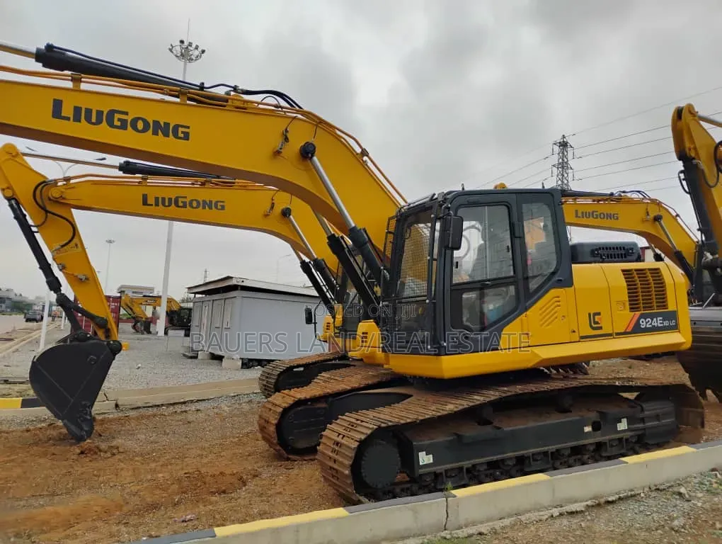 Liugong Excavator 922 Available