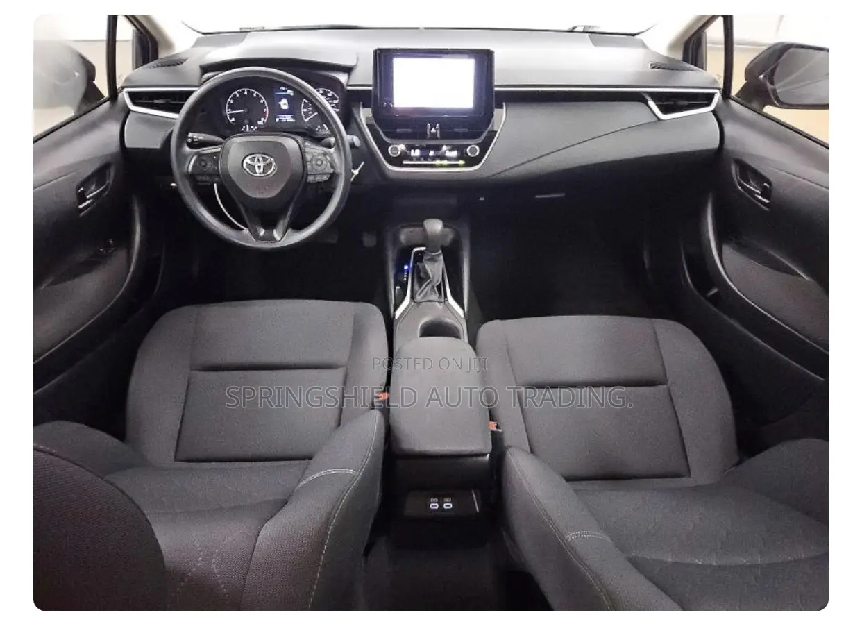 Toyota Corolla 2024 Blue
