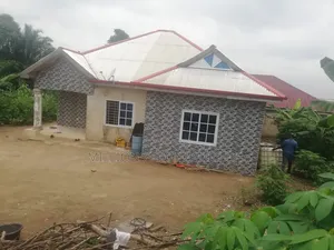 3bdrm House in Millions Properties, Kumasi Metropolitan for sale