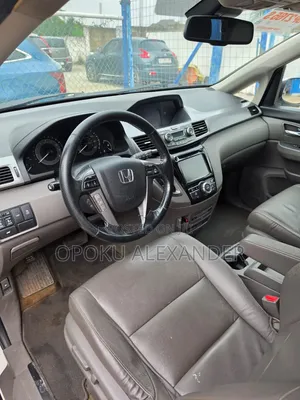 Honda Odyssey 2017 White