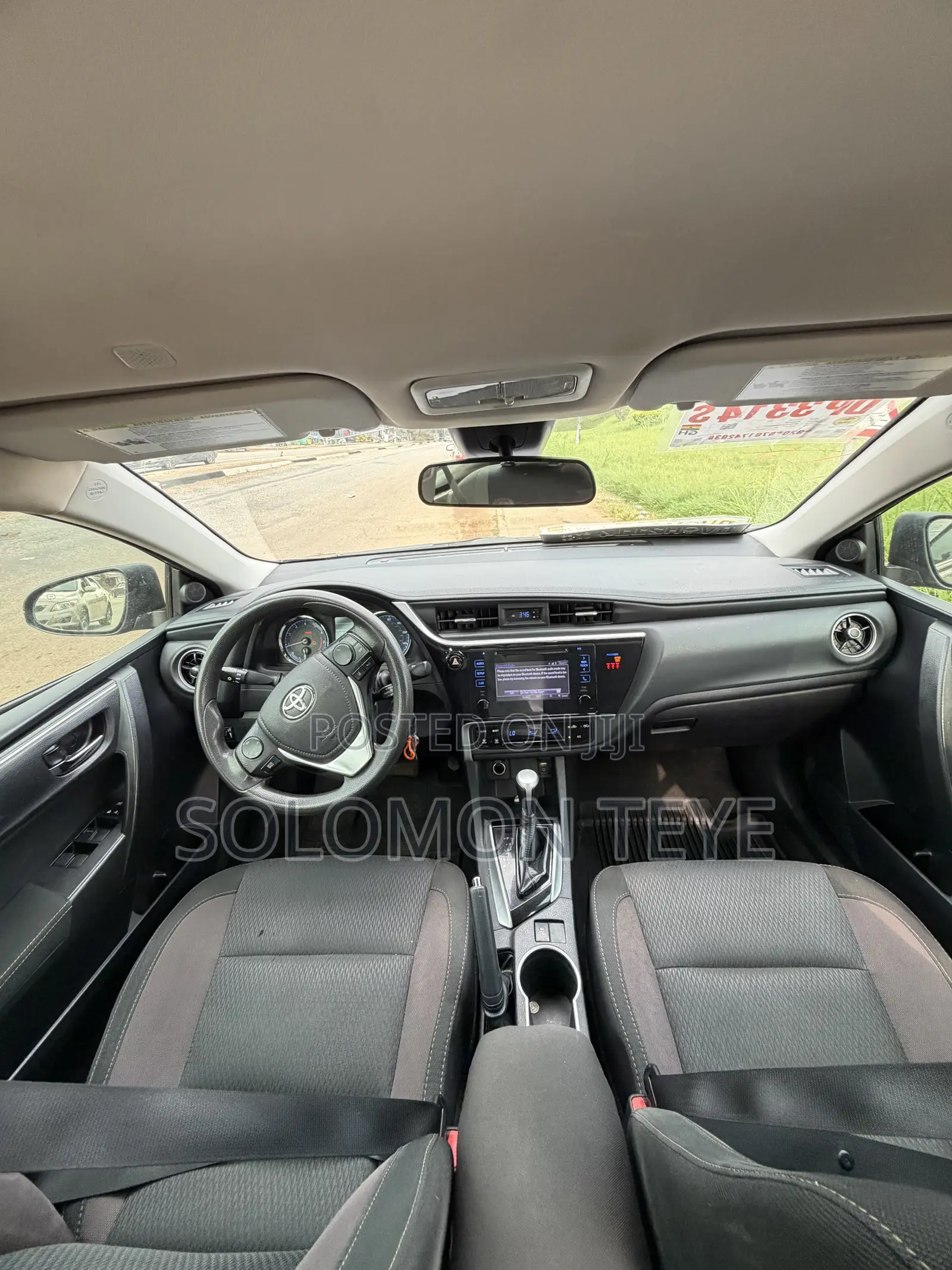 Toyota Corolla L (1.8L 4cyl 2A) 2018 Gray
